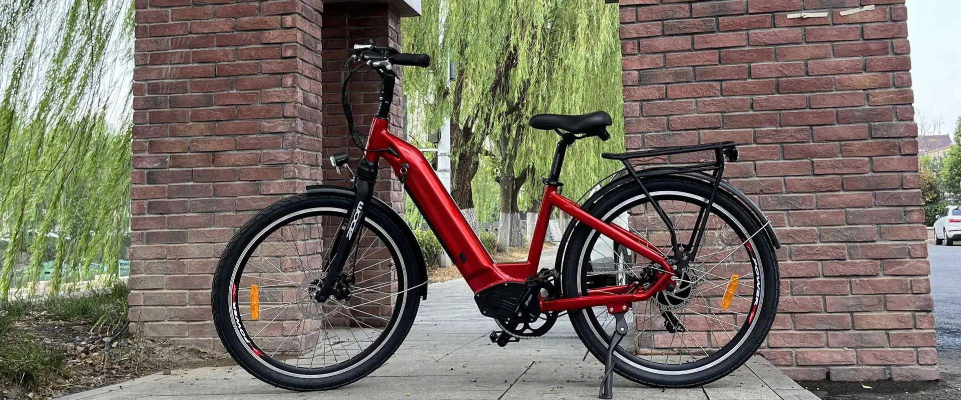 Bicicleta eléctrica de batería oculta